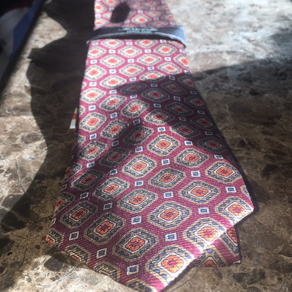 Tasso Elba Tie